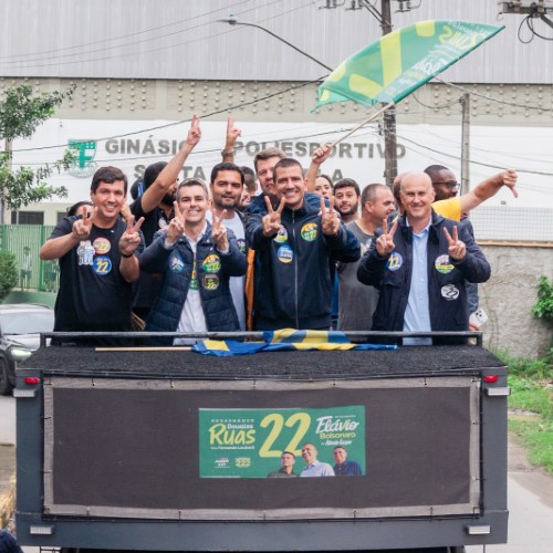 Sandro Ritton participa de carreata de Douglas Ruas em Resende